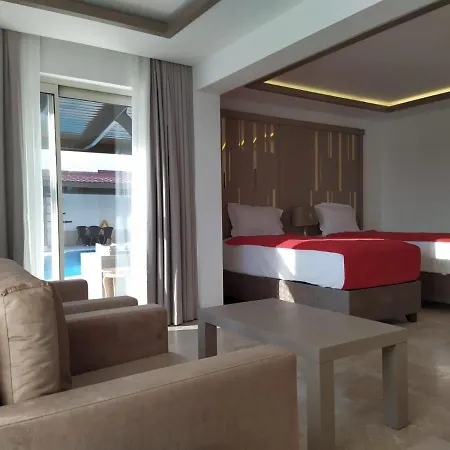 Hotel Sestra 2*